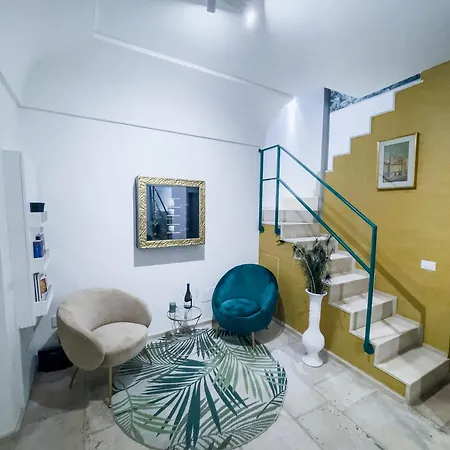 Saint Barth Guest House - Charming Rooms In Bari-2